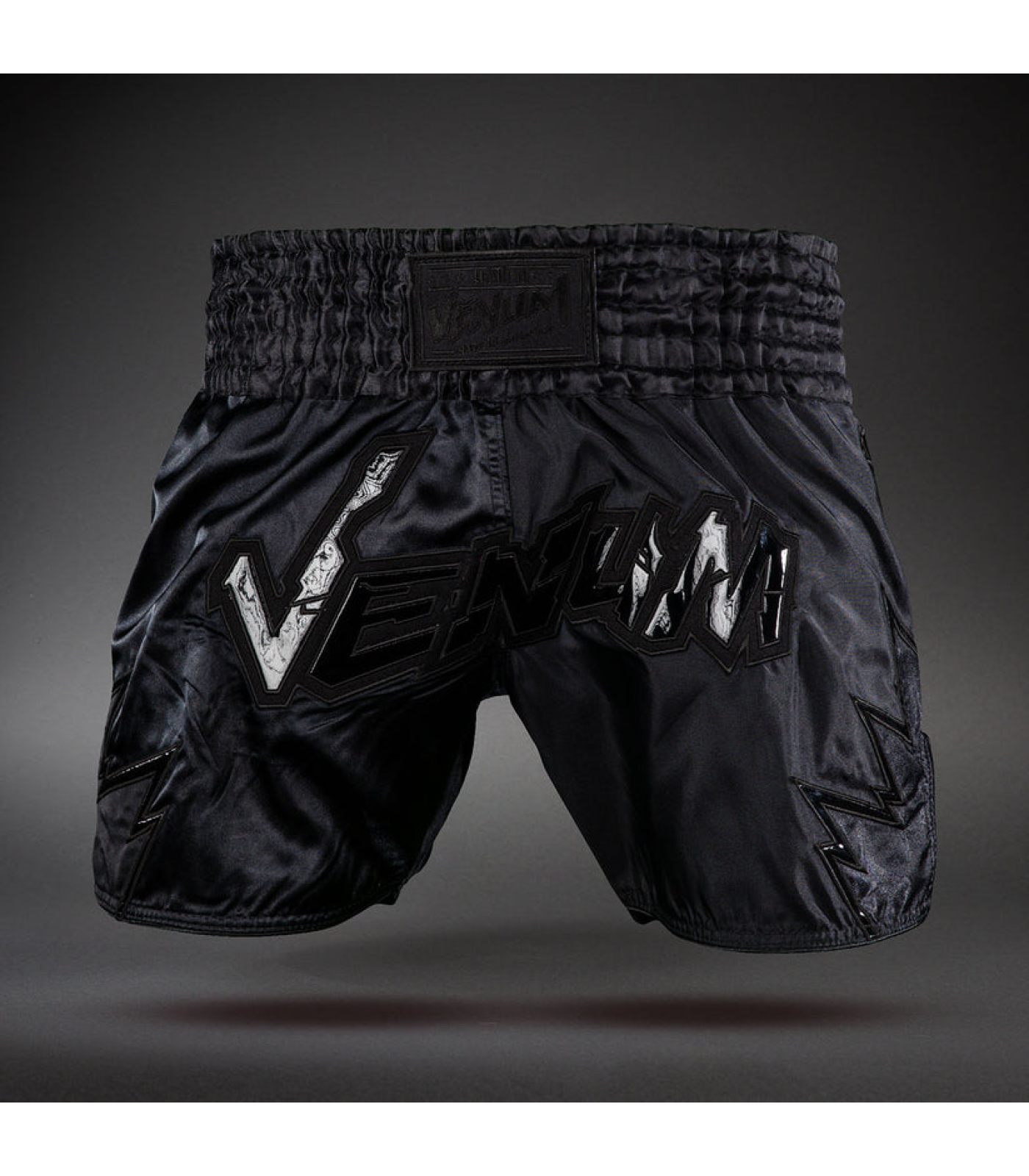 Муай Тай Шорти - Venum Inferno 2.0 Muay Thai Shorts - Black/Grey​
